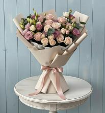 Букет цветов из:  Розы и Лизиантусы в Будановке
