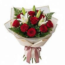 Букет цветов из:  Лилии и Розы в Будановке