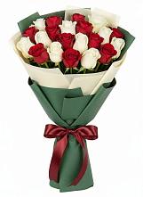 Букет Микс из красных и белых роз #REPLACE_PRED# Будановке