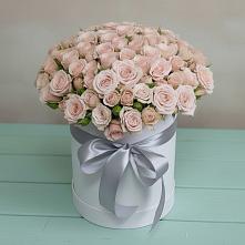 Цветочная композиция из Розы в шляпной коробке в Будановке