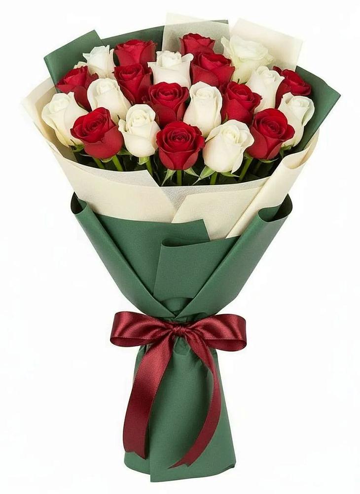 Букет Микс из красных и белых роз в Будановке