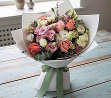 Букет цветов из:  Розы, Лизиантусы и Гвоздики в Будановке