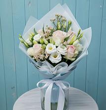 Букет цветов из:  Розы и Лизиантусы в Будановке
