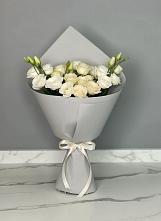 Букет цветов из:  Розы и Лизиантусы в Будановке